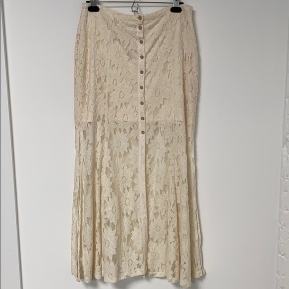 Lace Maxi Skirt never worn - Picture 1 of 4